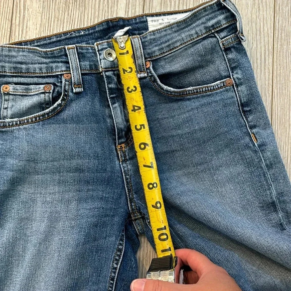 Rag & Bone Cate Mid-Rise Skinny Jeans with Distressed Knee in Blue sz 26 - Picture 12 of 16